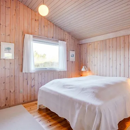 Neja - 400m From The Sea By Interhome